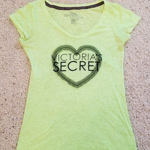 VICTORIA SECRET TEE